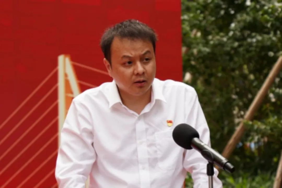 1682318677798658.jpg 640.jpg