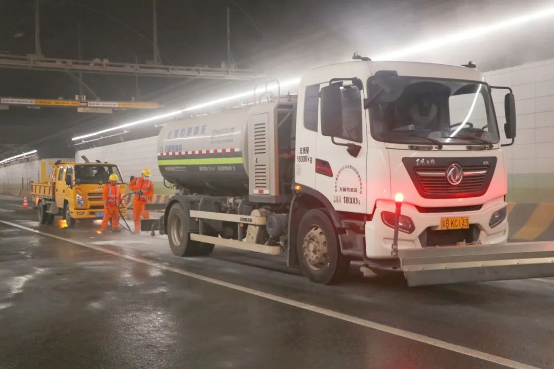 1688545284405645.jpg 17.jpg